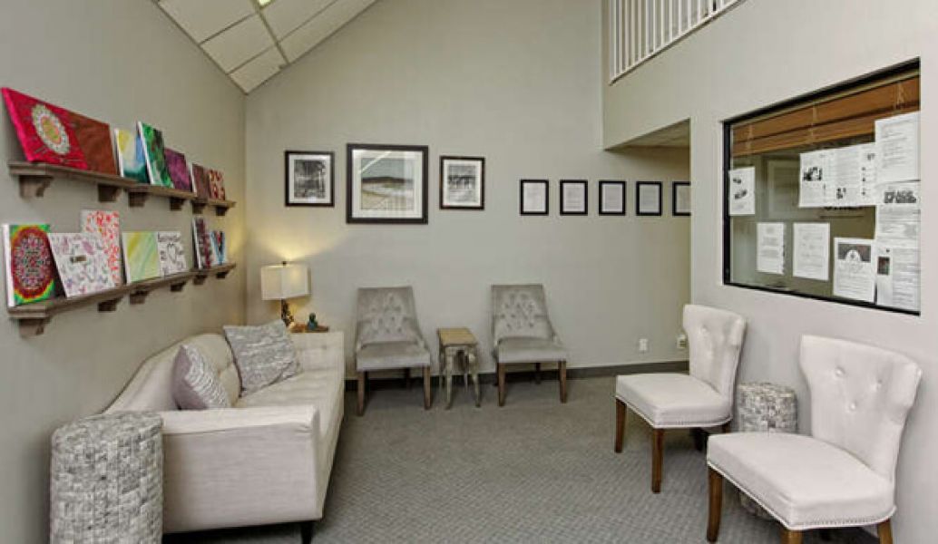 Indoor reception area at Harmony Place outpatient alcohol and drug rehab center