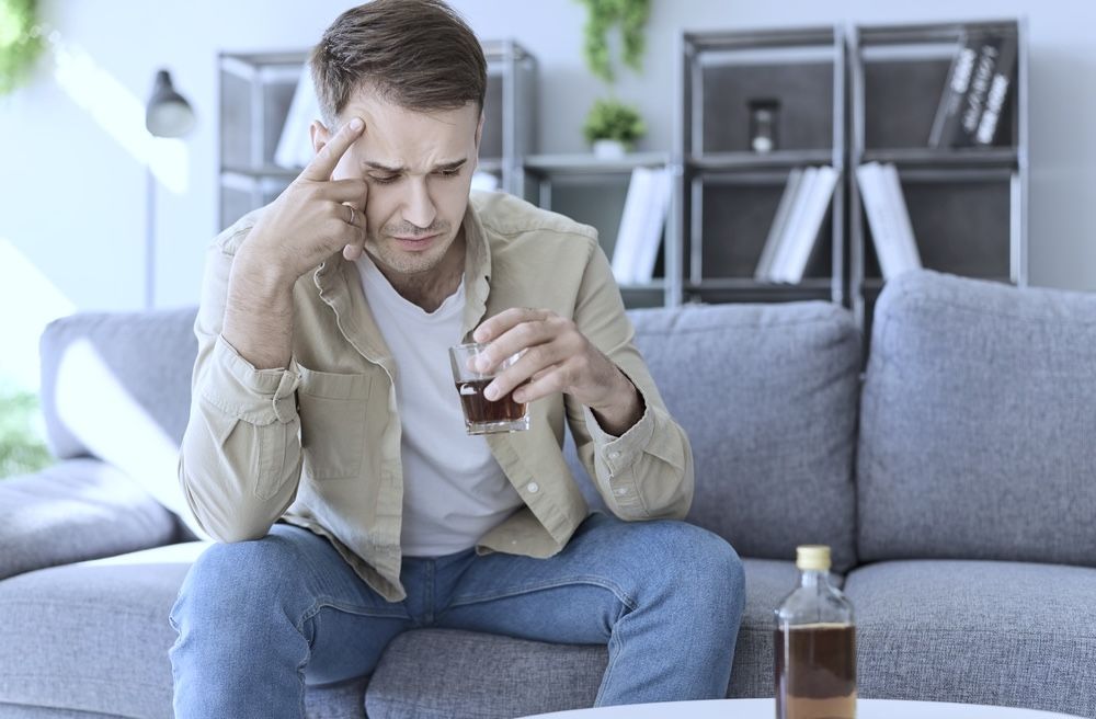 Male adult struggling with AUD who can benefit from Los Angeles alcohol addiction treatment