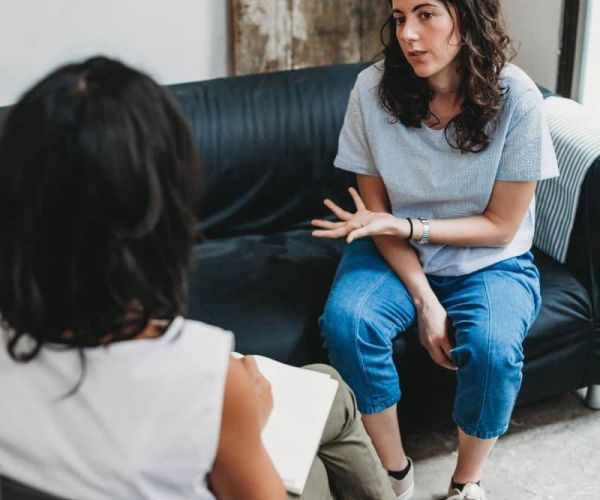 therapist helps client create personalized relapse prevention plan in Los Angeles